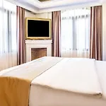 Lovely Studio In Historic Mansion In Beylerbeyi